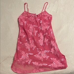 Elegant Pink Floral Lace Chemise